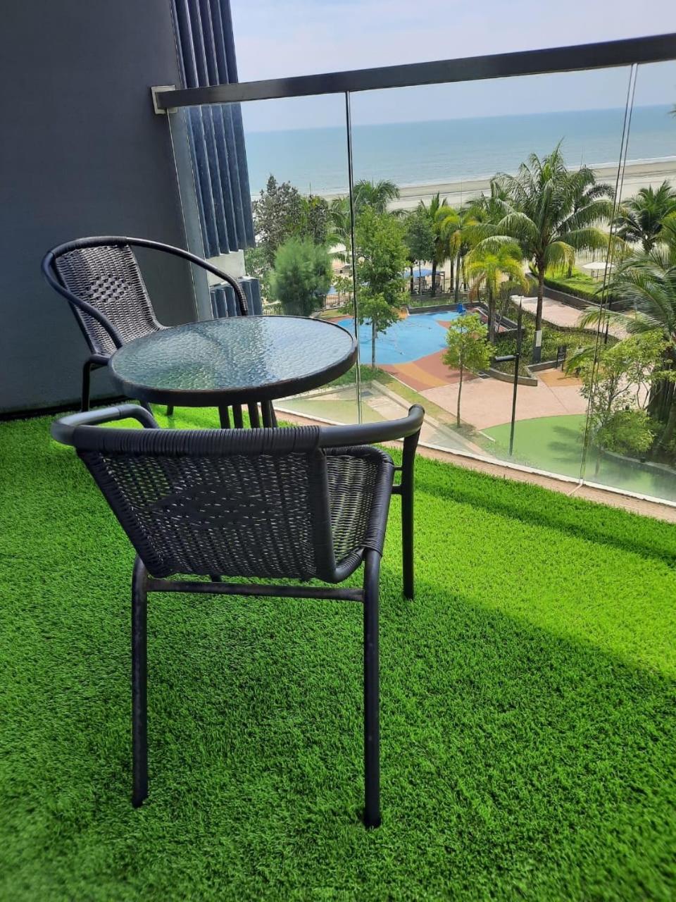 Timurbay Anda Kuantan Esterno foto